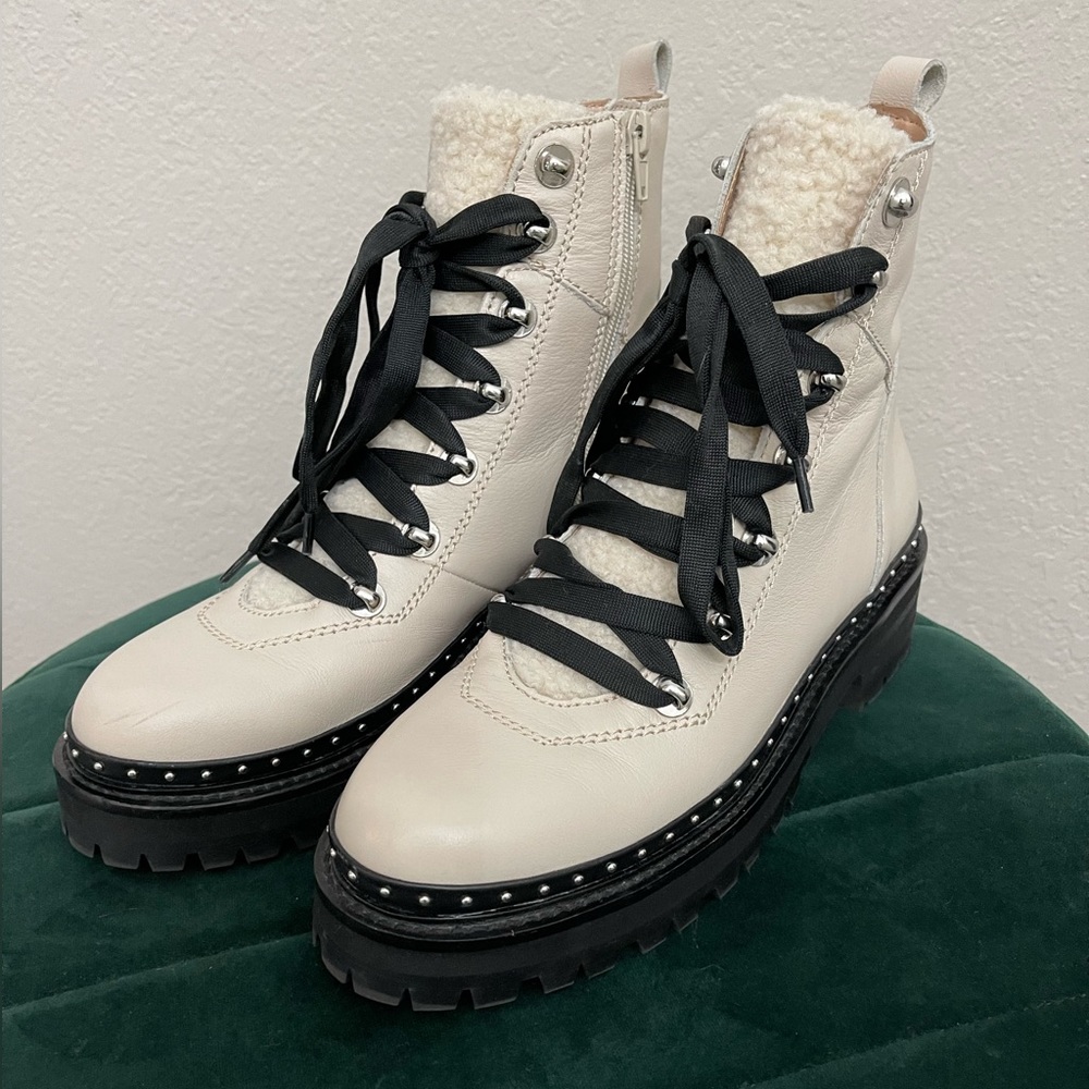 Steve Madden Rainier Platform Bootie in Bone color size 9